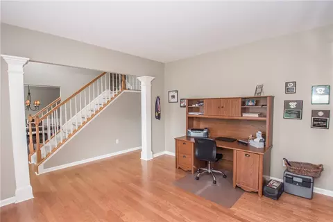 2 Chatham Ct, Easley, SC 29642 photo 5