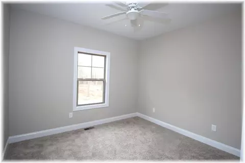 10009 Tokeena Path Dr, Seneca, SC 29678 photo 4