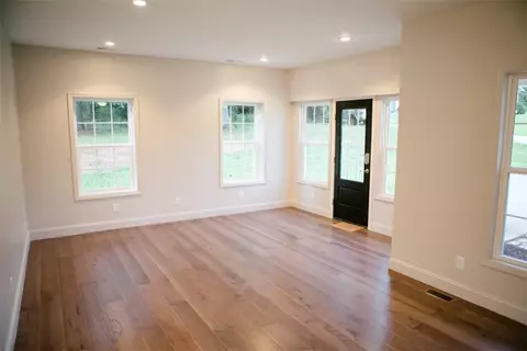 212 Mountain View Dr, Central, SC 29630 photo 11