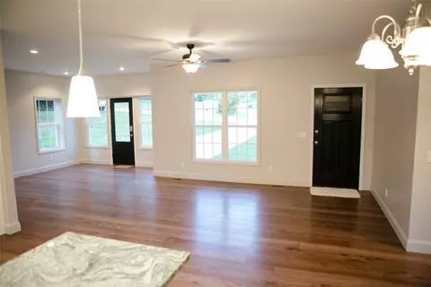 212 Mountain View Dr, Central, SC 29630 photo 16