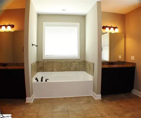 22 Olivia Ct, Pelzer, SC 29669 photo 10
