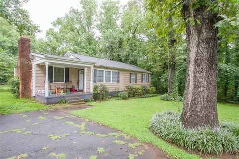 915 Chester Cir, Pendleton, SC 29670 photo 1
