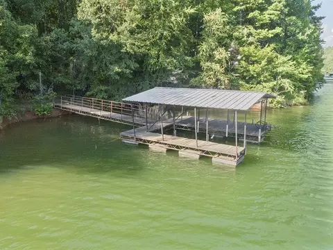 206 Chippewa Dr, Westminster, SC 29693 photo 4