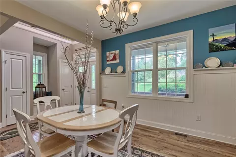 329 Puckett Mill Dr, Central, SC 29630 photo 5