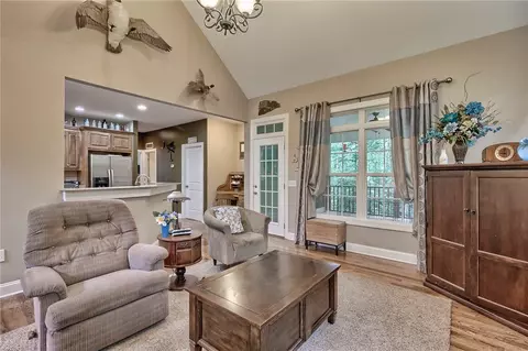 329 Puckett Mill Dr, Central, SC 29630 photo 13