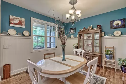 329 Puckett Mill Dr, Central, SC 29630 photo 4