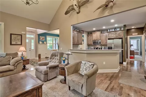 329 Puckett Mill Dr, Central, SC 29630 photo 15