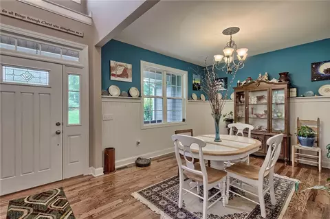 329 Puckett Mill Dr, Central, SC 29630 photo 3