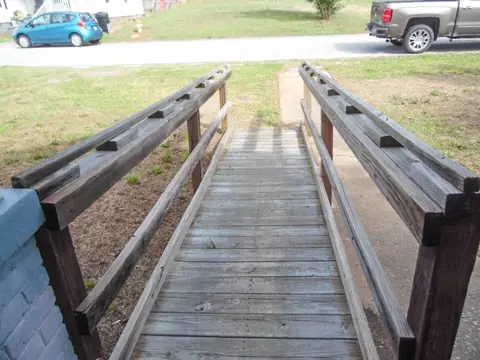 10 Ware St, Ware Shoals, SC 29692 photo 23