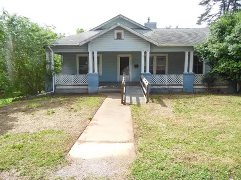 10 Ware St, Ware Shoals, SC 29692 photo 1