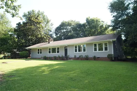 100 S D St, Easley, SC 29640 photo 30
