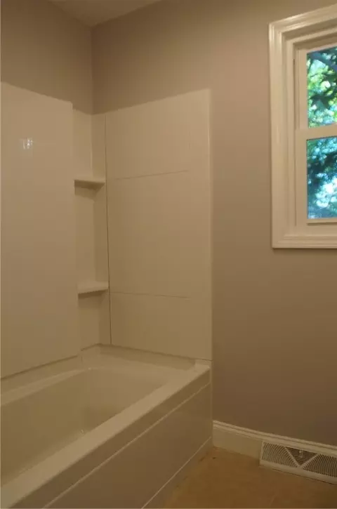 100 S D St, Easley, SC 29640 photo 11