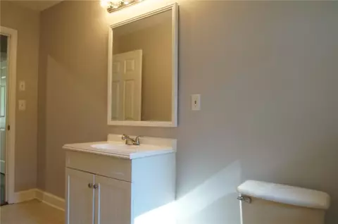 100 S D St, Easley, SC 29640 photo 19