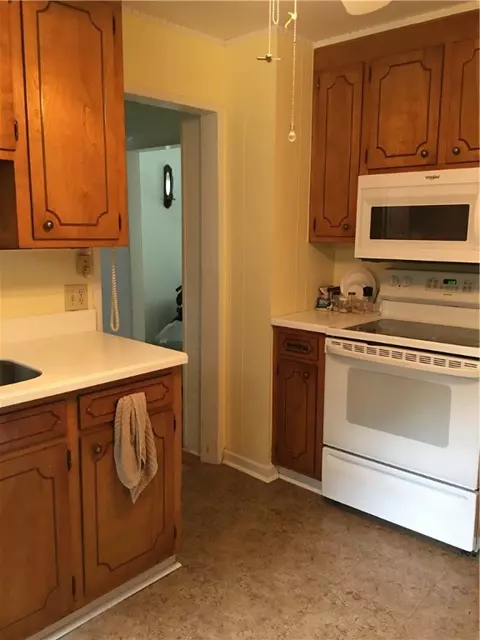 854 Greenville St, Pendleton, SC 29670 photo 10