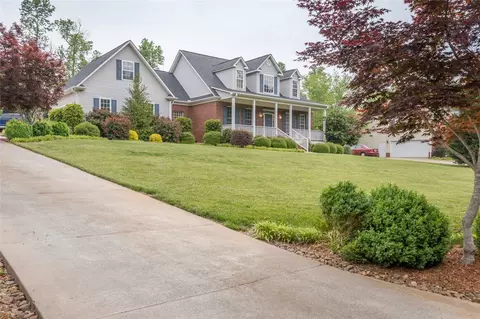 192 Upper Lake Dr, Easley, SC 29640 photo 6