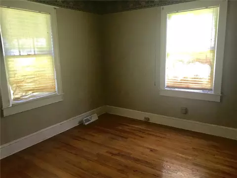 129 Davis St, Williamston, SC 29697 photo 6