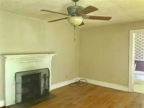 129 Davis St, Williamston, SC 29697 photo 3