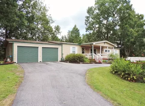 1090 Santee Dr, Walhalla, SC 29691 photo 2