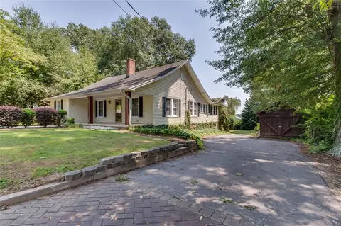 308 E A Ave, Easley, SC 29640 photo 3