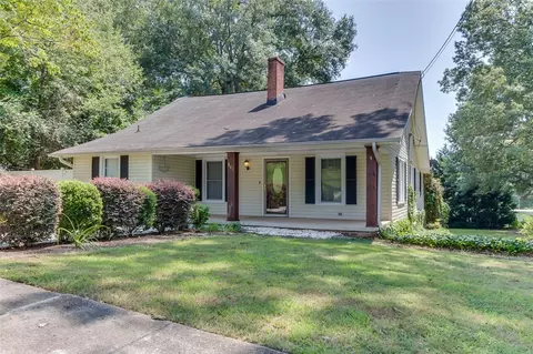 308 E A Ave, Easley, SC 29640 photo 2