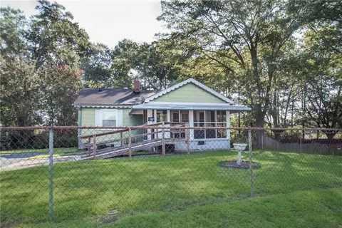 117 Roper St, Easley, SC 29640 photo 4