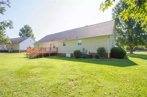107 Crompton Dr, Pelzer, SC 29669 photo 45