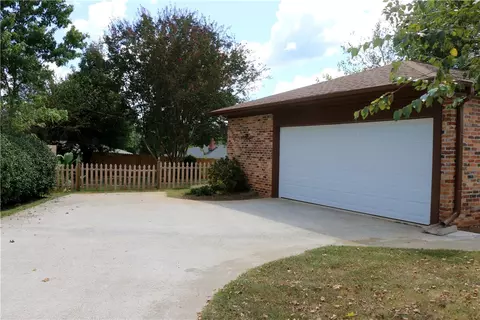2009 Millgate Rd, Anderson, SC 29621 photo 2