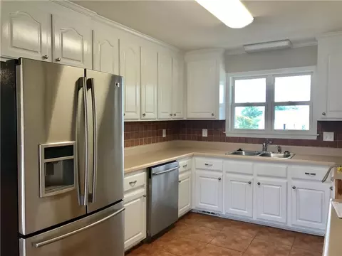 309 Sweetgum Cir, Williamston, SC 29697 photo 6