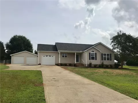 309 Sweetgum Cir, Williamston, SC 29697 photo 1