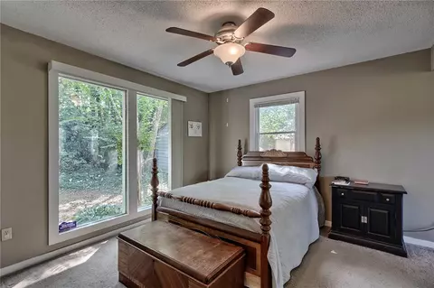 512 Kay Dr, Easley, SC 29640 photo 16