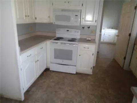 1215 Levis Smith Rd, Pendleton, SC 29670 photo 8