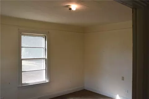 3 Allen St, Pelzer, SC 29669 photo 2