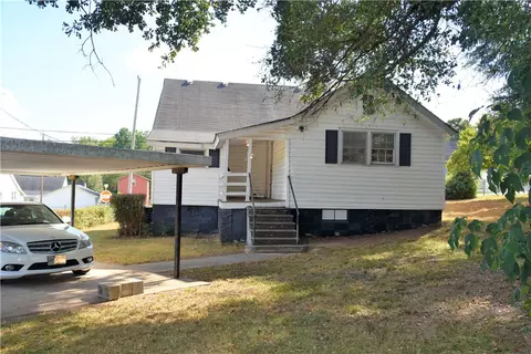 3 Allen St, Pelzer, SC 29669 photo 6