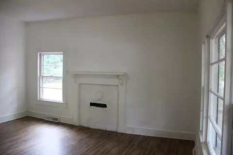 115 North St, Central, SC 29630 photo 2