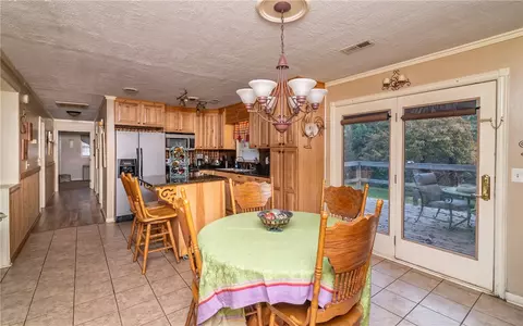 186 L Pelfrey Rd, Walhalla, SC 29691 photo 3