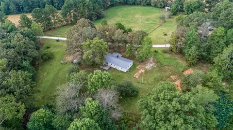 186 L Pelfrey Rd, Walhalla, SC 29691 photo 6