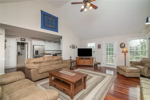849 N Old Pendleton Rd, Liberty, SC 29657 photo 15