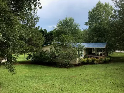 405 Spring Valley Rd, Seneca, SC 29678 photo 1