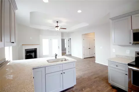 207 Magnolia Ln, Pendleton, SC 29670 photo 9