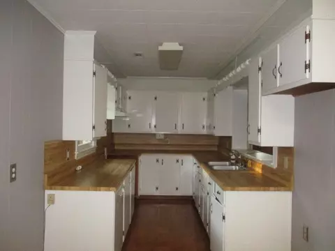 112 Brian Rd, Central, SC 29630 photo 5