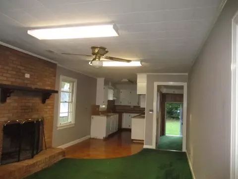 112 Brian Rd, Central, SC 29630 photo 4
