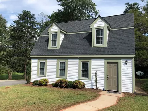 110 Wyeth Ln, Central, SC 29630 photo 1