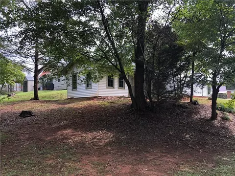 110 Wyeth Ln, Central, SC 29630 photo 3