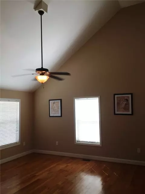 343 Earlestead Dr, Walhalla, SC 29691 photo 2