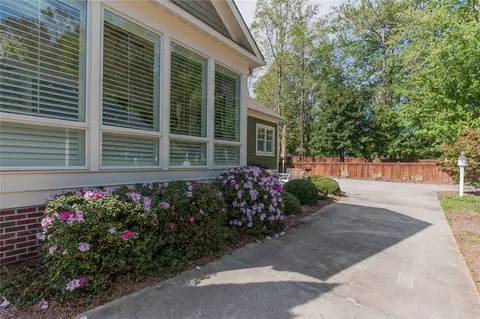 86 Oleander Dr, Anderson, SC 29621 photo 3