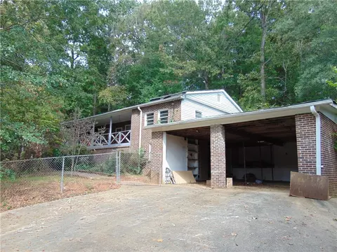 115 Crest Dr, Easley, SC 29640 photo 6