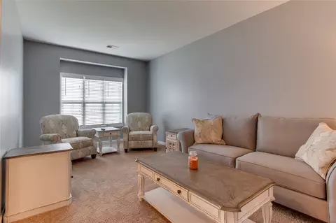 306 Reading Ct, Easley, SC 29642 photo 8