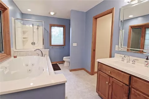 425 E Lakeside Dr, Seneca, SC 29672 photo 19