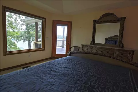 425 E Lakeside Dr, Seneca, SC 29672 photo 17