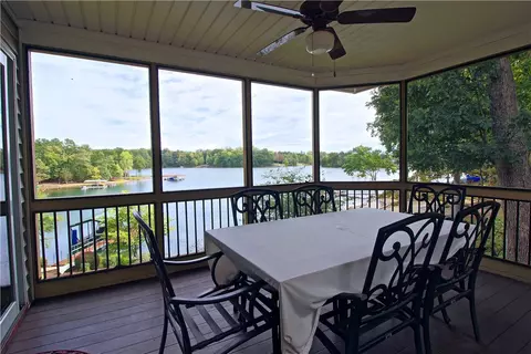 425 E Lakeside Dr, Seneca, SC 29672 photo 13
